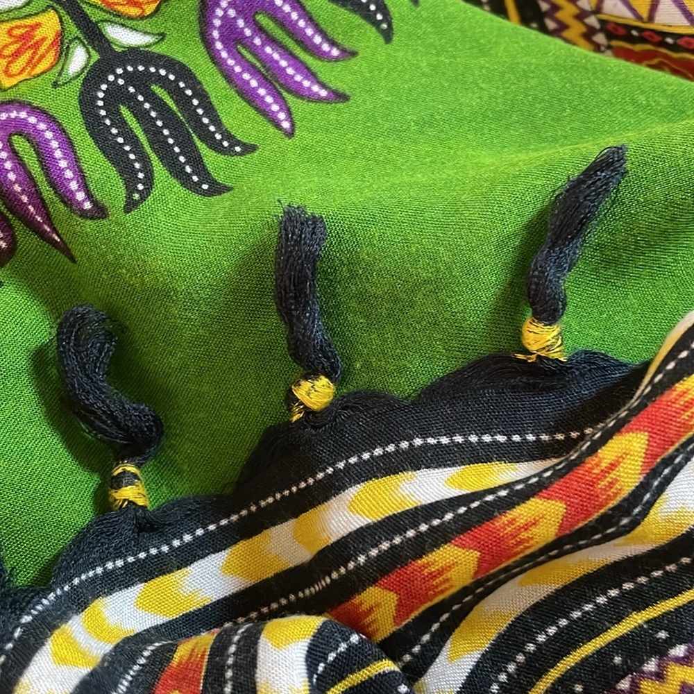 Rayon Bedspread - Picture 5 of 5